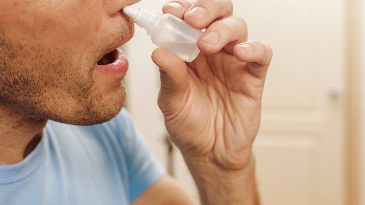 Доктор Мясников предупредил об опасности капель для носа