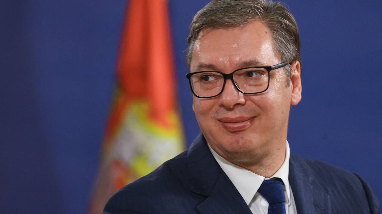 Вучич обвинил фонд Рокфеллера в спонсировании протестов в Сербии