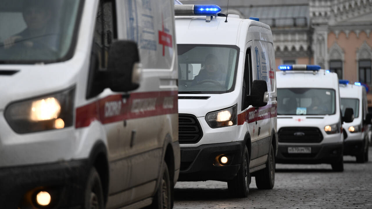 В российском регионе медики устроили «итальянскую забастовку»