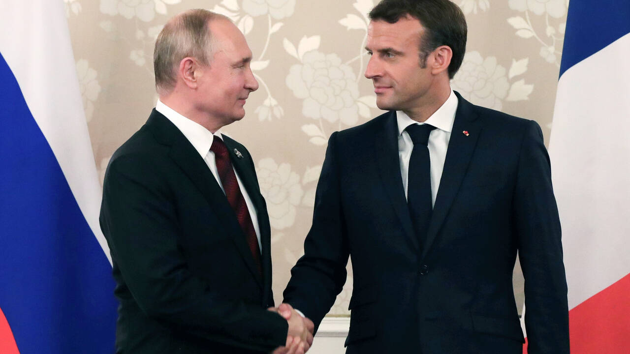 Начались переговоры Путина и Макрона в Кремле