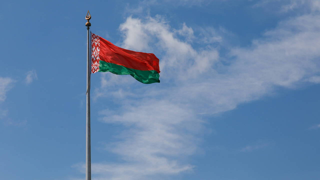Посольство Белоруссии отреагировало на замену белорусского флага на Украине