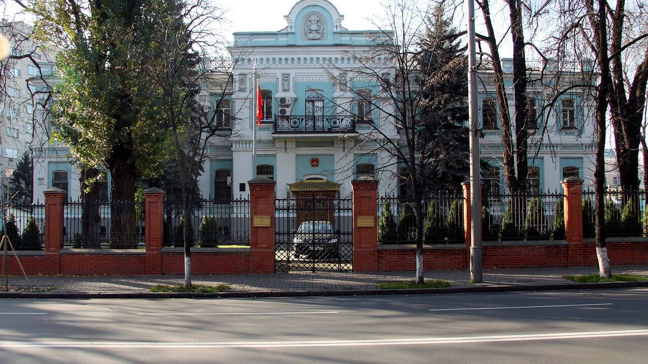 Посольство КНР объявило об эвакуации граждан с Украины