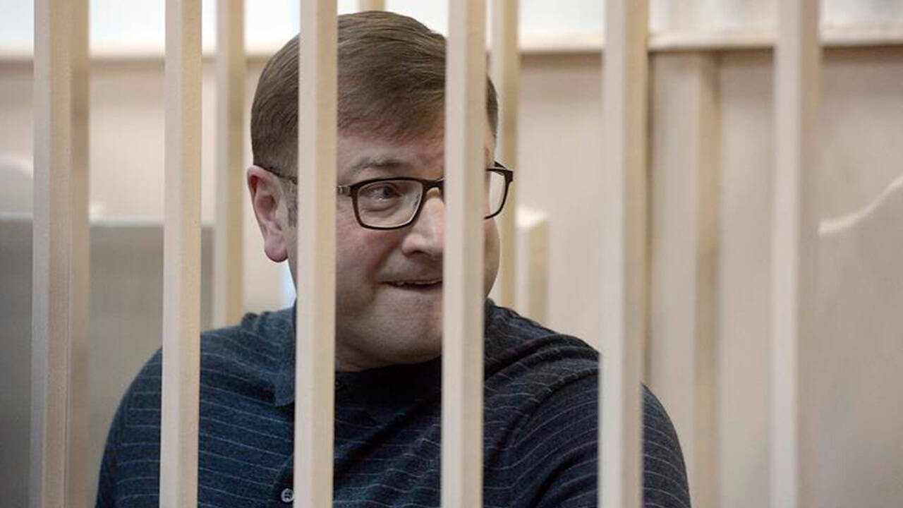 Генпрокуратура потребовала изъять имущество миллиардера Михальченко