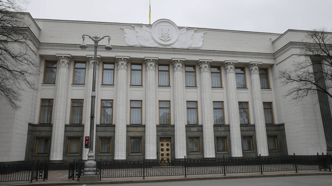 Рада потребовала от Евросоюза расширить санкции против России и Белоруссии