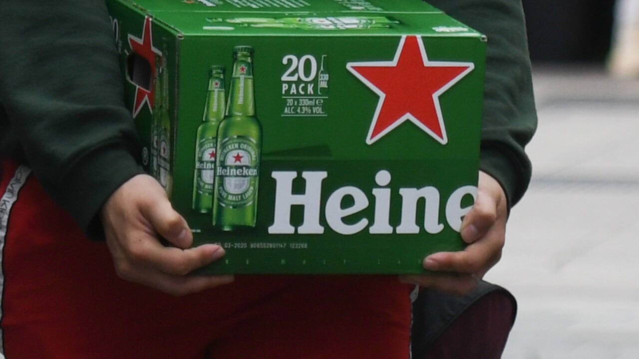 Heineken перестанет поставлять пиво в Россию