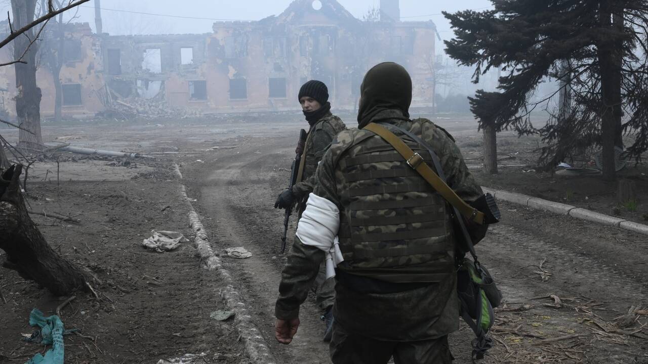 Окруженные бойцы «Азова» признались в дефиците воды и боеприпасов