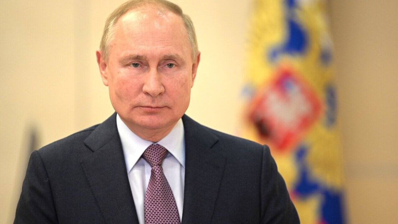 Путин обратился к премьеру Израиля с просьбой передать Александровское подворье