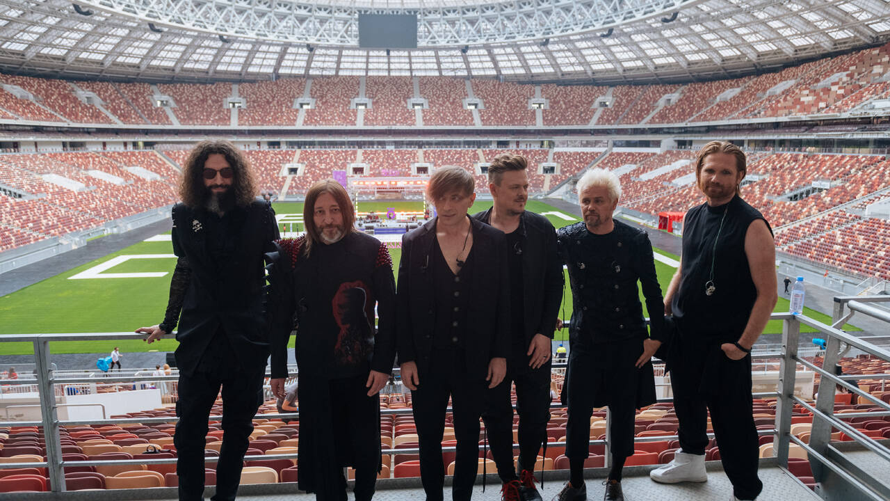 Группа «Би-2» внезапно отменила концерт в Омске