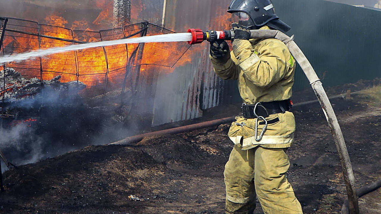 Пожар произошел на объекте Минобороны в Белгородской области