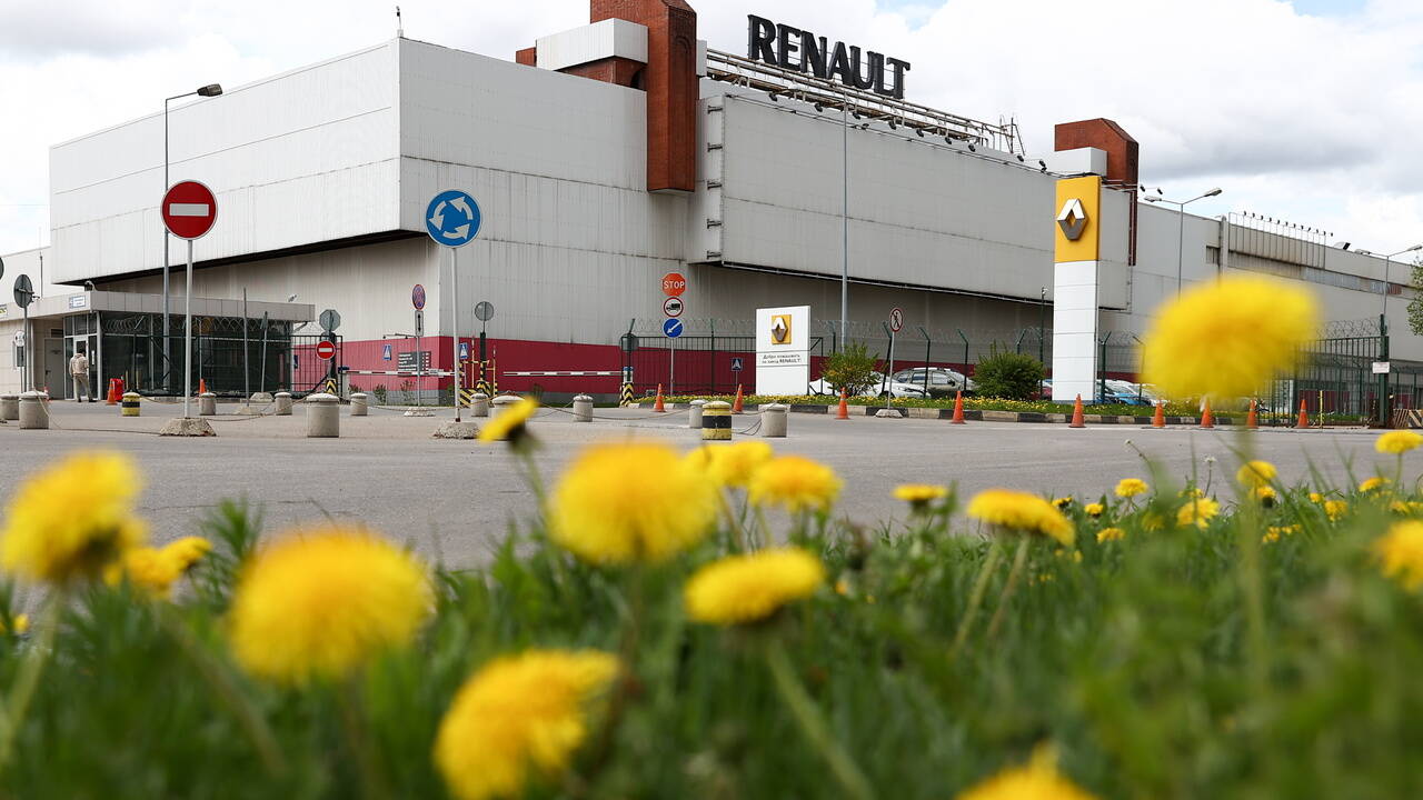 Вывеска Renault исчезла с бывшего завода в Москве