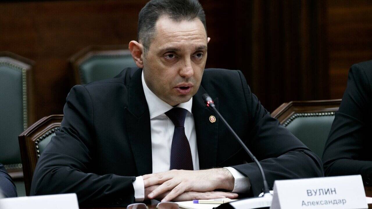 министр обороны сербии