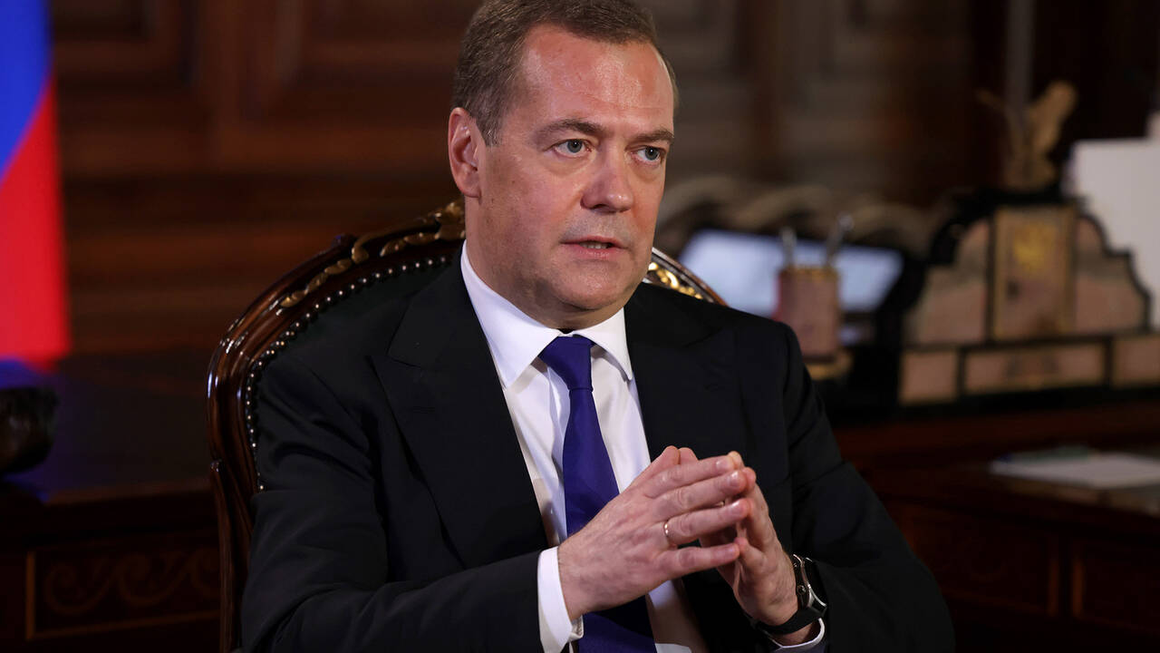 Пост Дмитрия Медведева об ублюдках и выродках оценили