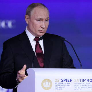 Путин предложил отказаться от большинства плановых проверок российского бизнеса