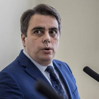 Болгария заблокировала перевод посольству России на сумму 890 тысяч долларов
