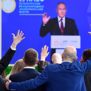 ВЦИОМ раскрыл отношение россиян к Путину