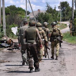 Бойцы ЛНР заявили о сжигании ВСУ оставленных на поле боя тел наемников