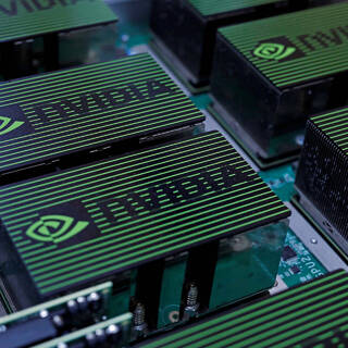 Запрет США на поставку чипов обрушил акции Nvidia