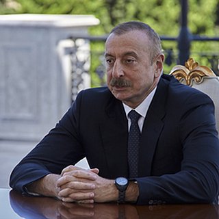 Алиев допустил подписание мирного договора с Арменией до конца года