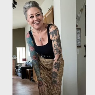 Кадр: Gray Hair And Tattoos / YouTube