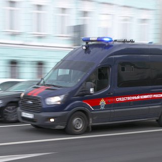 Российского полицейского осудят за взятки офисной бумагой от директора компании