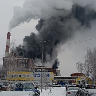 Очевидцы назвали причину пожара на российской ТЭЦ