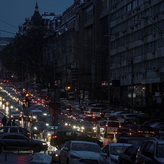 В Киеве начались экстренные отключения электричества