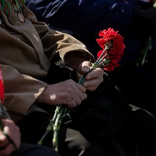 В российском регионе прошли похороны погибшего в Макеевке имама