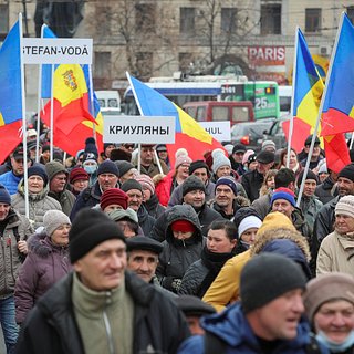 Оппозиция начала пикетировать здание МВД Молдавии