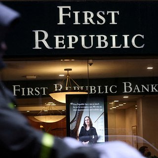 Акции спасаемого американского банка рухнули