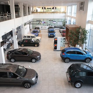 «АвтоВАЗ» введет предельные цены на продажу Lada