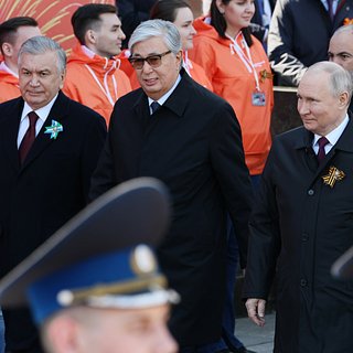 Путин встретил прибывших на парад Победы лидеров стран СНГ