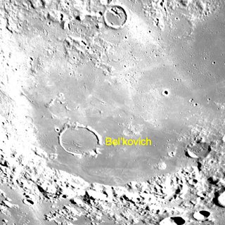 Индийский «Чандраян-3» передал фото южного полюса Луны