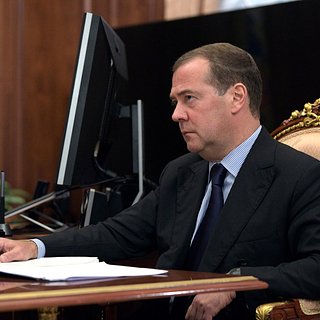 Медведев заявил о войне НАТО против России