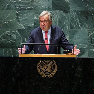 Генсек ООН призвал к полной ликвидации ядерного оружия