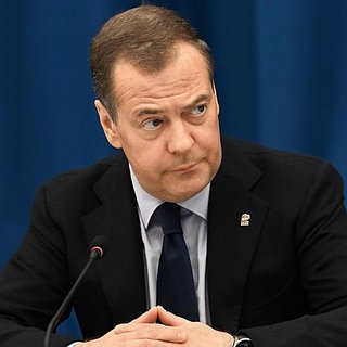 Медведев сообщил о толкающих Россию к третьей мировой войне недоумках