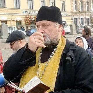 В Петербурге прошел крестный ход против абортов