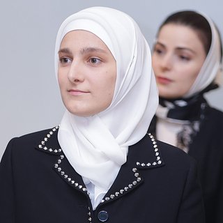 В Кремле прокомментировали назначение дочери Кадырова вице-премьером Чечни
