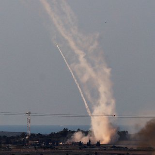 Число погибших в результате атак Израиля по сектору Газа достигло 900 человек