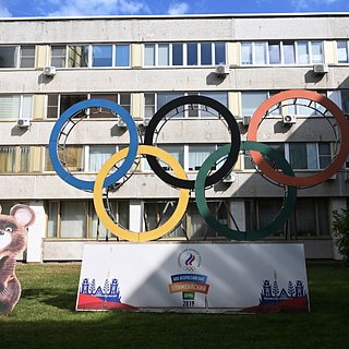 МОК отстранил Олимпийский комитет России. Как на это отреагировали в стране?