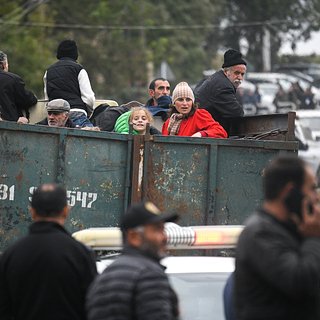 Армения приравняла переселенцев из Карабаха к беженцам