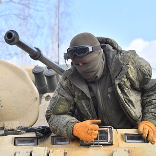 Первый батальон из экс-бойцов ВСУ поступил на службу в российские войска