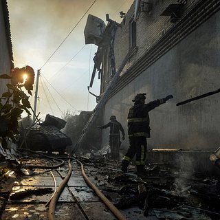 В подконтрольном Киеву Херсоне прозвучали мощные взрывы