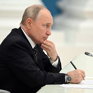 Путин обвинил США в желании расколоть Россию