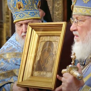 В России показали считавшуюся утерянной икону Казанской Божией Матери
