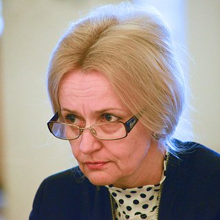 На Украине завели уголовное дело против защищавшей госязык экс-депутата
