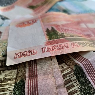 В России перестанут повышать зарплаты госслужащим