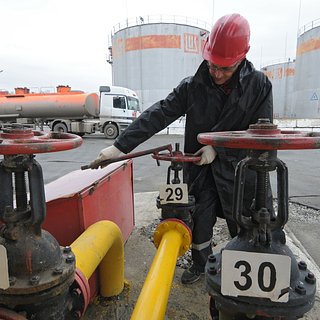 В России отменили запрет на экспорт бензина