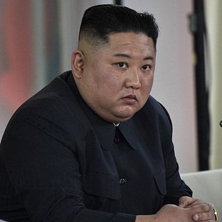 Ким Чен Ын назвал победой запуск спутника КНДР на орбиту Земли