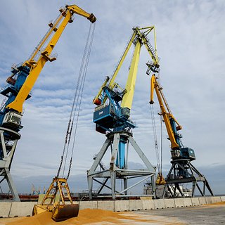 Украина договорилась о получении военных кораблей для защиты зернового коридора