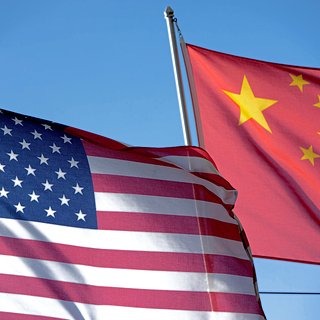 Китай указал на цинизм и двойные стандарты США
